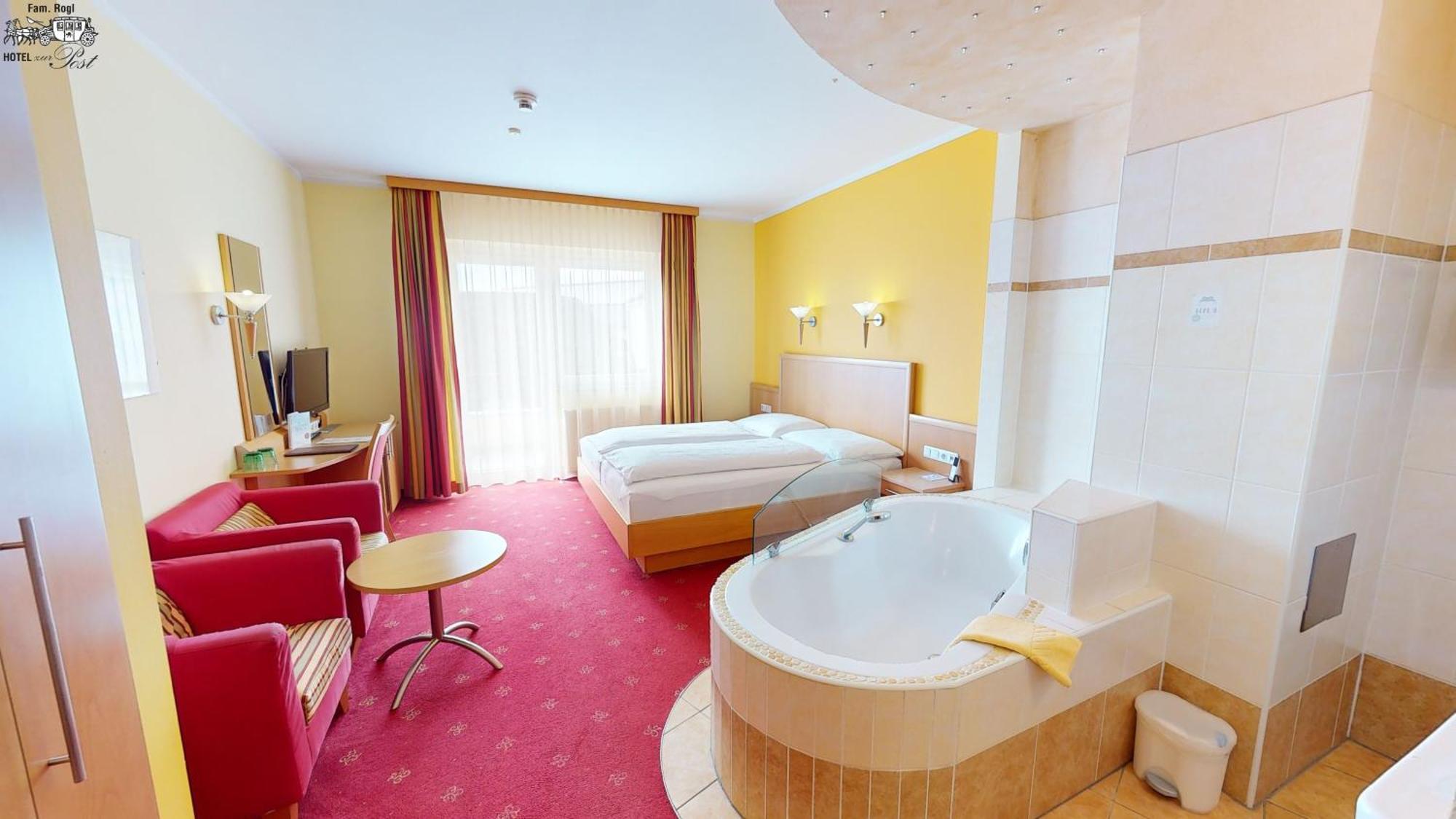 Hotel Zur Post ザンクト・ヴァーレンティーン 部屋 写真